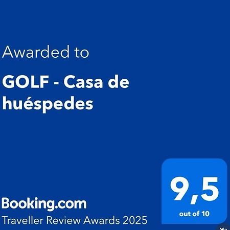 Golf - Casa De Huespedes Villa ตันดิล ภายนอก รูปภาพ