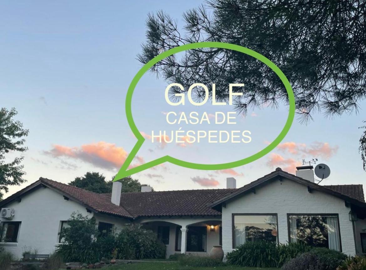 Golf - Casa De Huespedes Villa ตันดิล ภายนอก รูปภาพ